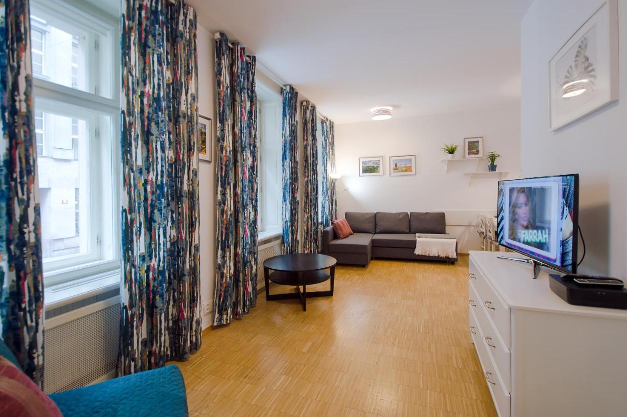 Modern Apartment Charvatova Prague Exterior photo